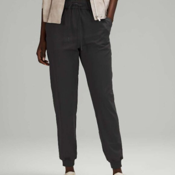 Lululemon Stretch Luxtreme High-Rise Jogger Graphite Grey Size 8 - Picture 1 of 5